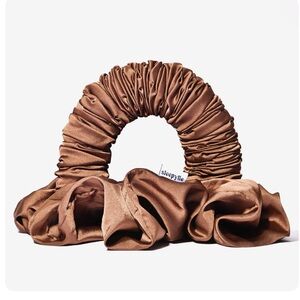 Sleepy Tie Mocha Hair Accessory